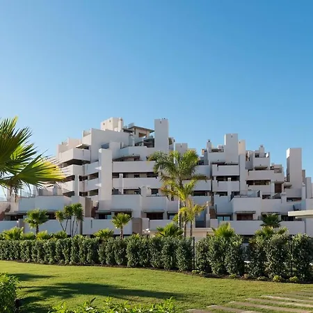 Luxury Beach Front Penthouse With Own Pool.bp9 Estepona