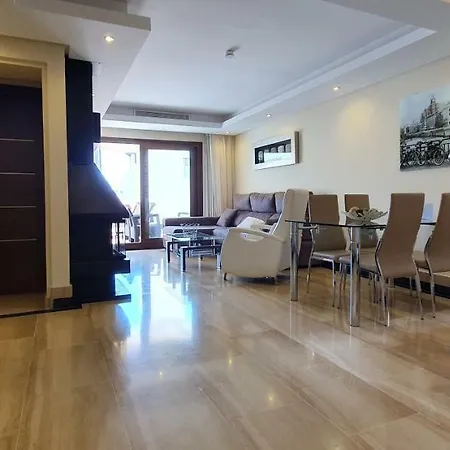 Apartment Luxury Beach Front Penthouse With Own Pool.bp9 *